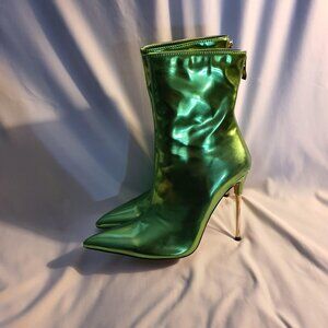 Stiletto Heal Metallic Green Boot / Heel Size 7.5  Silver Zipper Party Heels